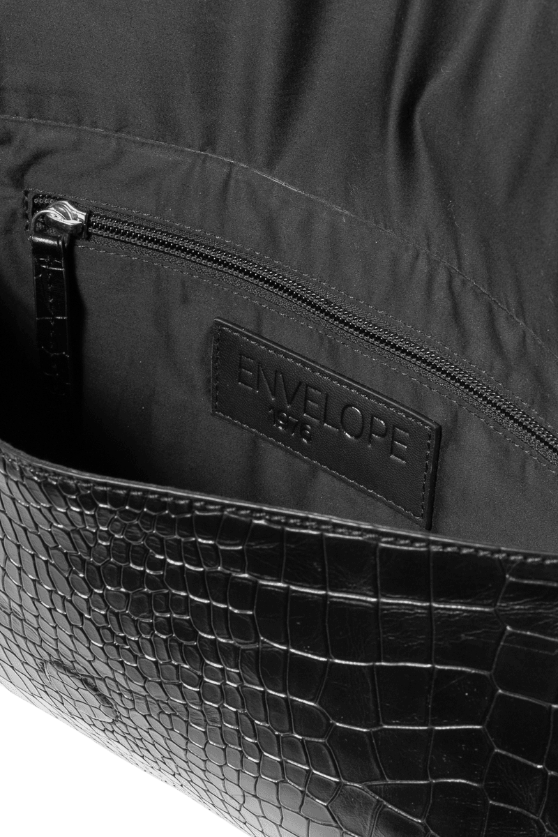 ONYX CLUTCH Black Croc