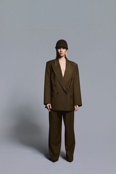 Hovedbilde GIRONA BLAZER Olive