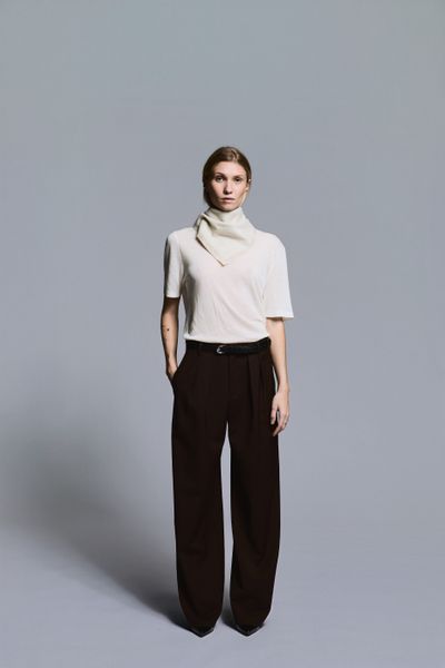 Hovedbilde TRIANGLE SCARF SMALL Cream/Light Beige