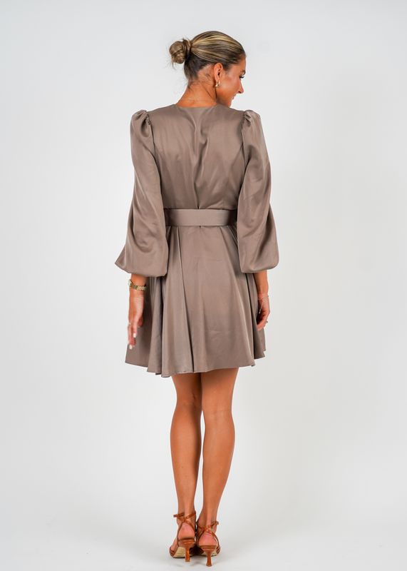 QUEEN SATIN DRESS